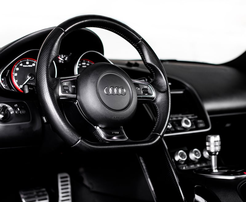 03-Audi-R8-Technical