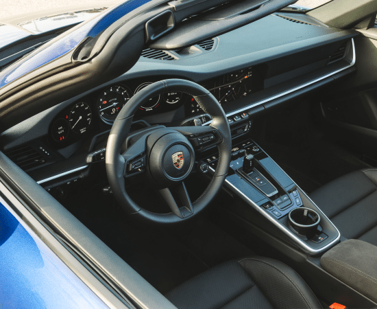 Porsche-992-Targa-Interior Porsche-992-Targa-Interior