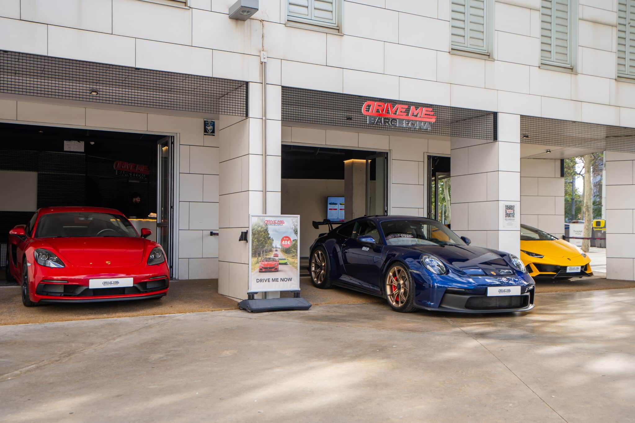 Drive Me Barcelona, Supercar Driving Experiences, Rentals & Events, alquiler de coches en Barcelona